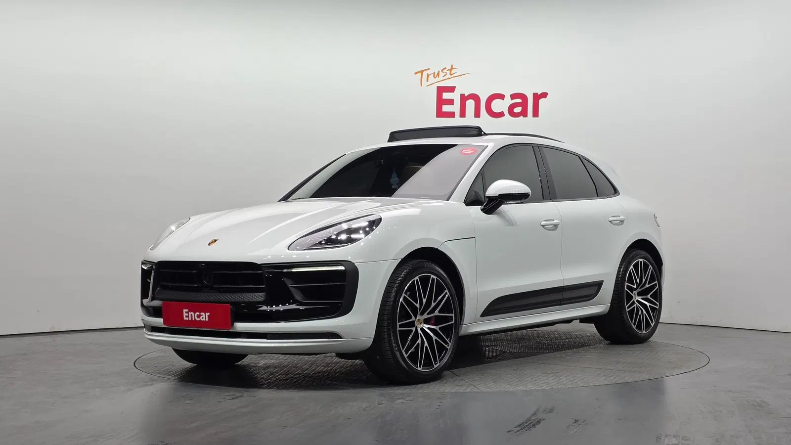 Porsche Macan 2.9 S 2023 — photo 1 sur 32