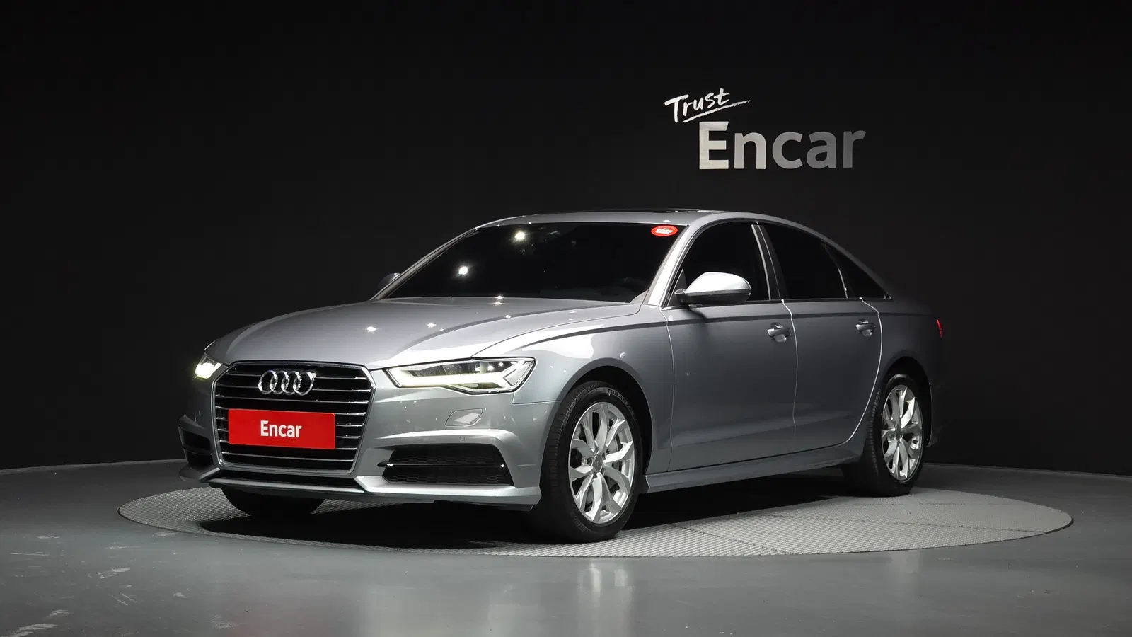 Audi A6 40 TFSI 2018 — photo 1 sur 32