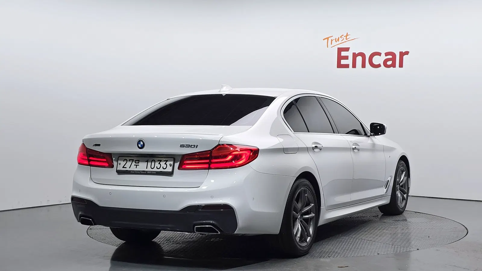 BMW Série 5 (G30) 530i xDrive M Sport Plus 2017 — photo 1 sur 36