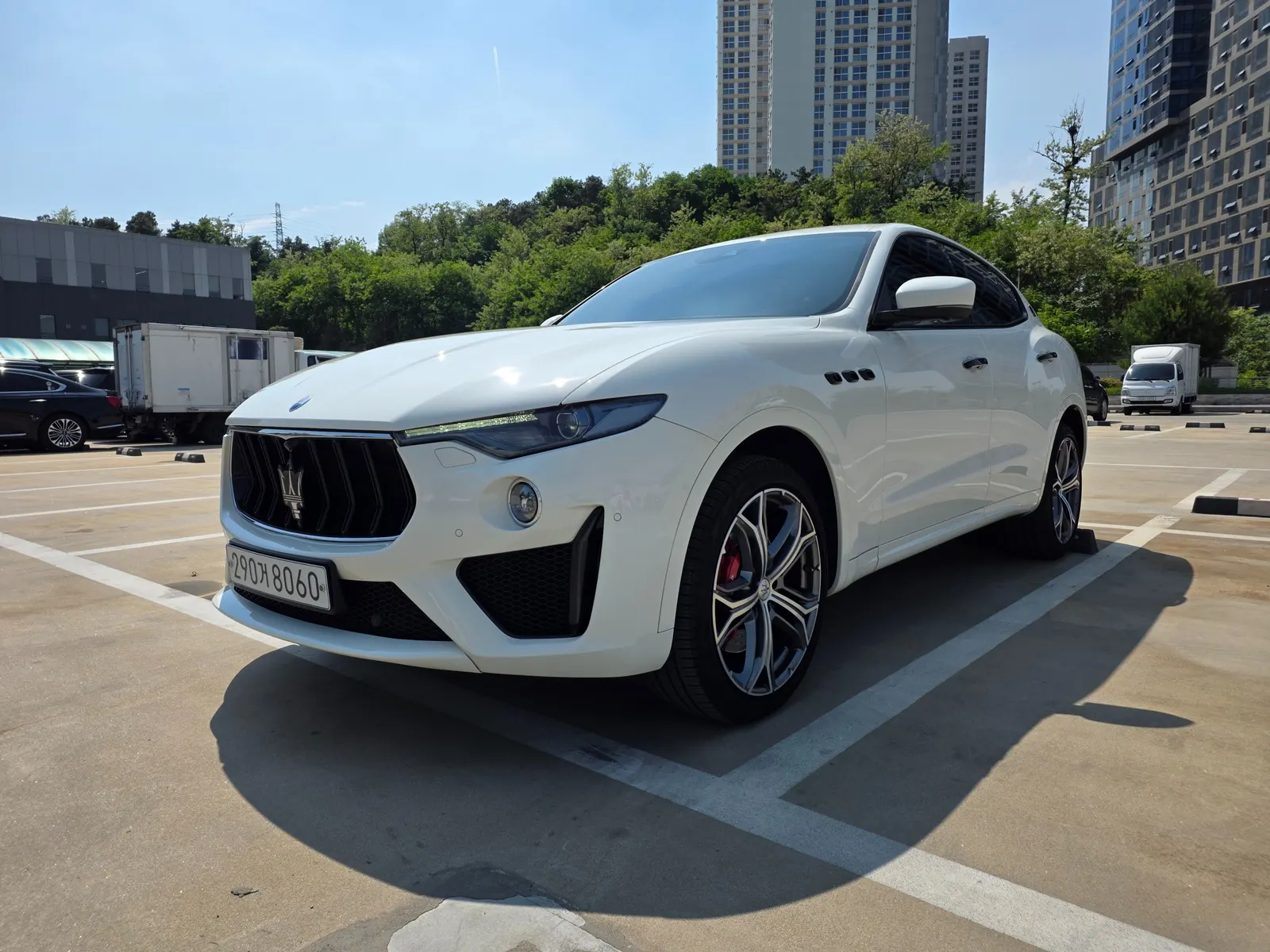 Maserati Levante 3.8 GTS AWD 2019 — photo 1 sur 24