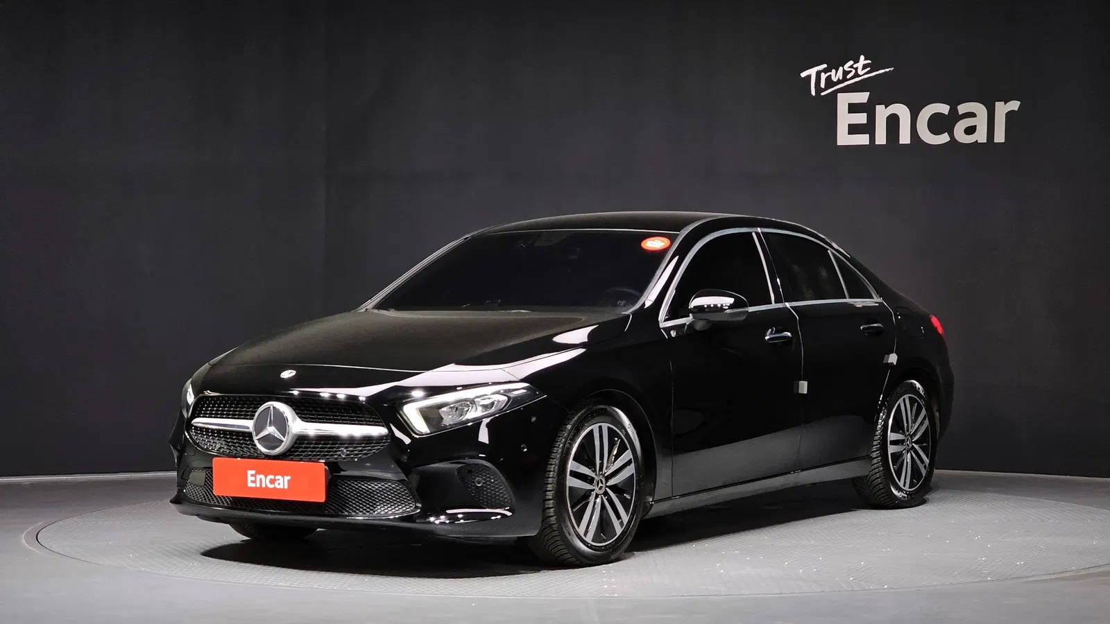 Mercedes-Benz Classe A A220 Berline (W177) 2021 — photo 1 sur 30