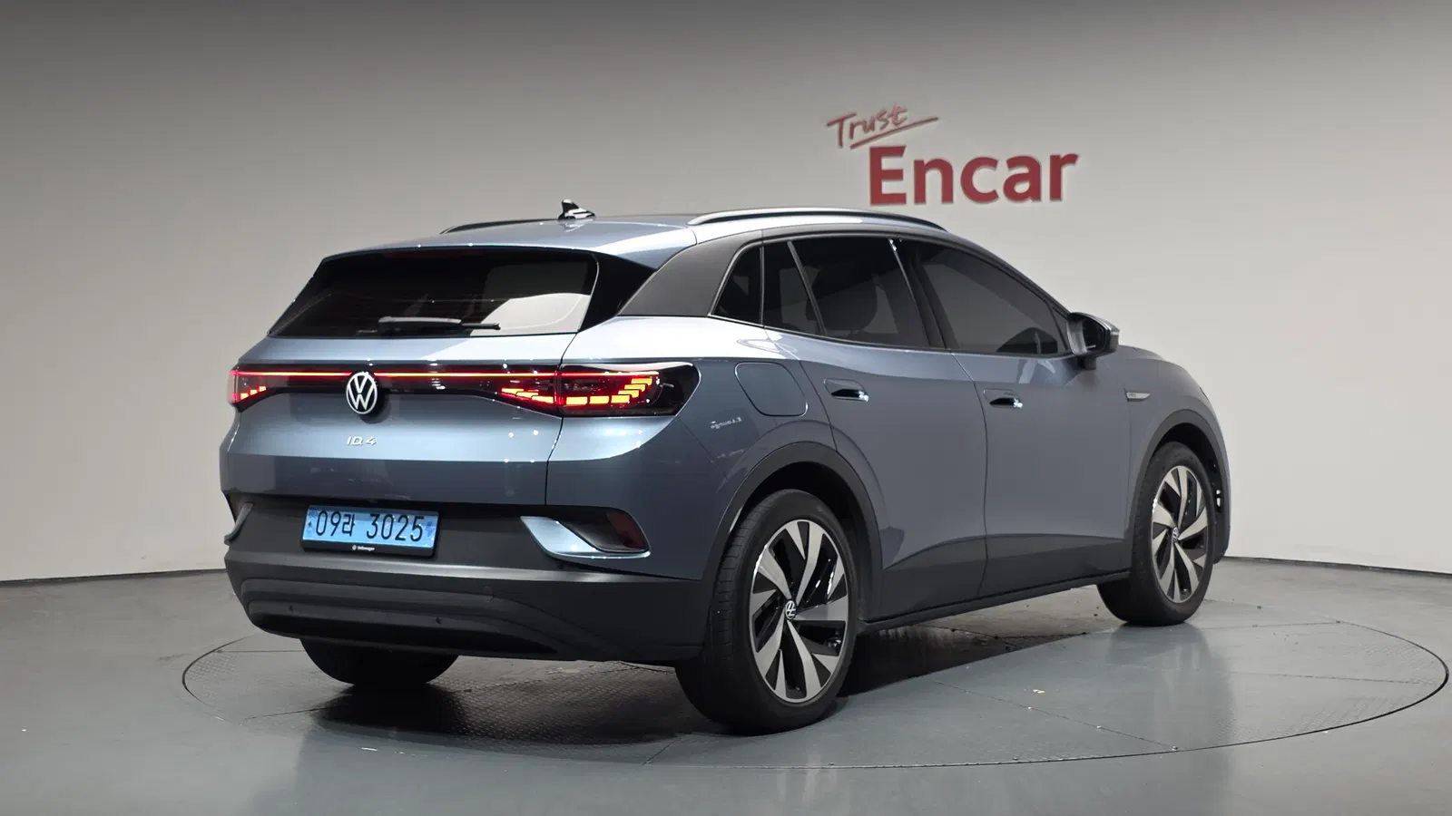 Volkswagen ID.4 Pro 2023 — photo 1 sur 32