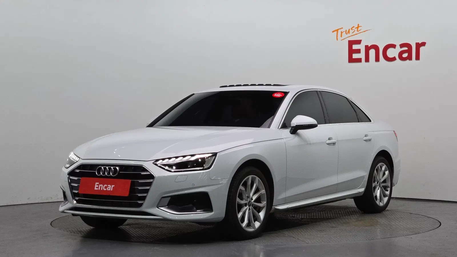 Audi A4 (B9) 40 TFSI 2023 — photo 1 sur 31