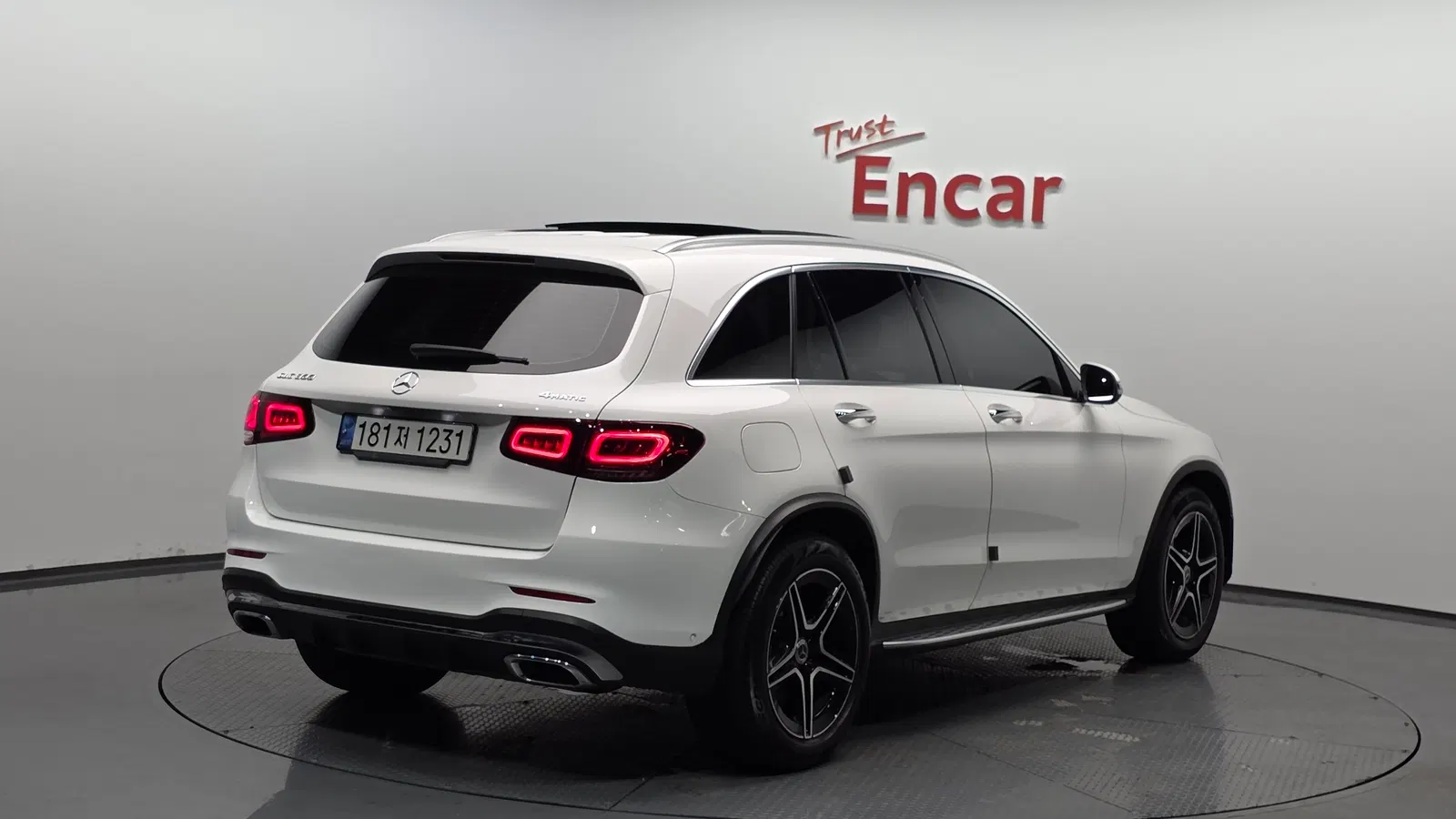 Mercedes-Benz GLC GLC300 4MATIC (X253) 2022 — photo 1 sur 32
