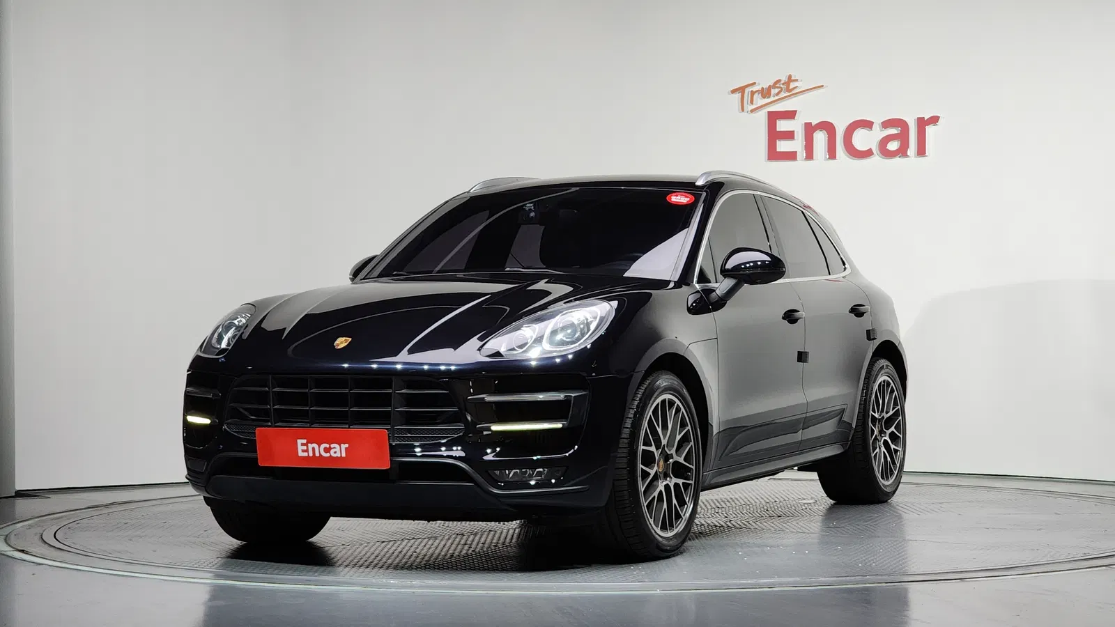 Porsche Macan 3.6 Turbo 2015 — photo 1 sur 20