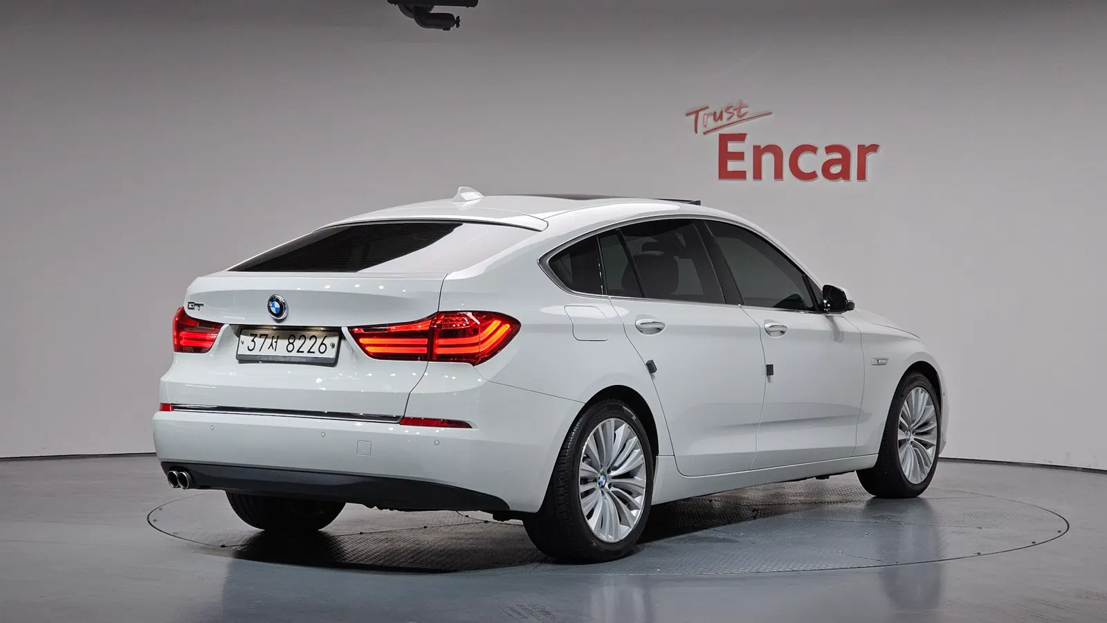 BMW Série 5 GT (F07) GT ED Edition 2015 — photo 1 sur 33