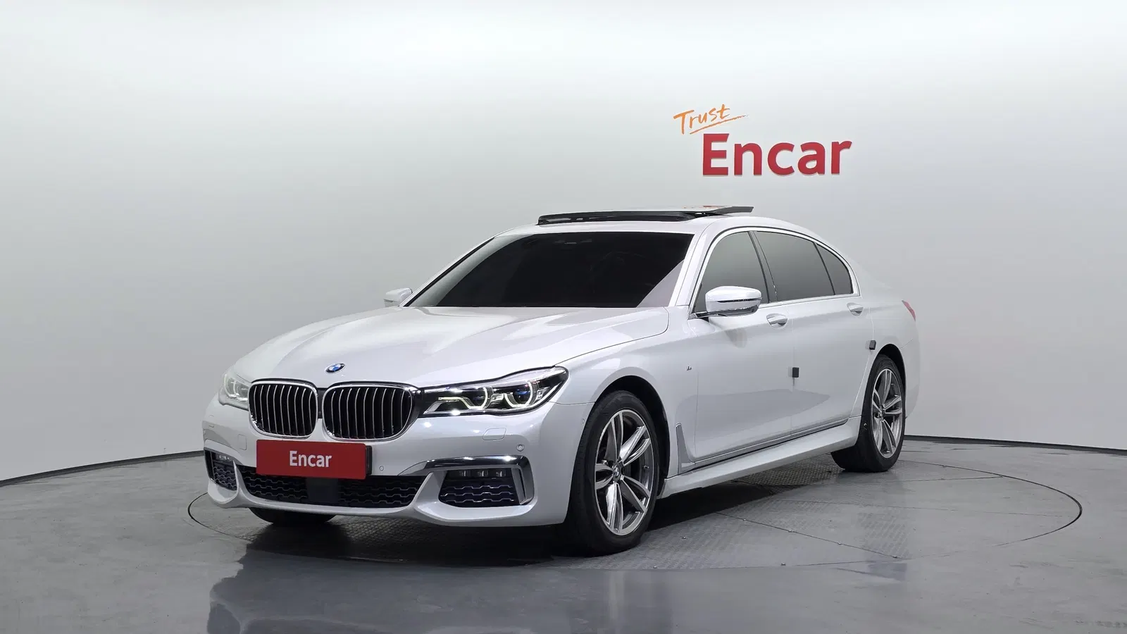 BMW Série 7 (G11) 730Ld xDrive M Sport 2017 — photo 1 sur 20
