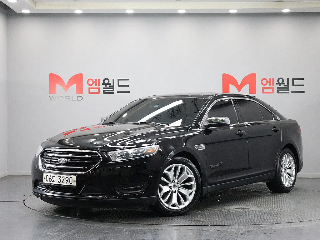 Ford Taurus 2.0 Limited EcoBoost 2016 — photo 1 sur 26