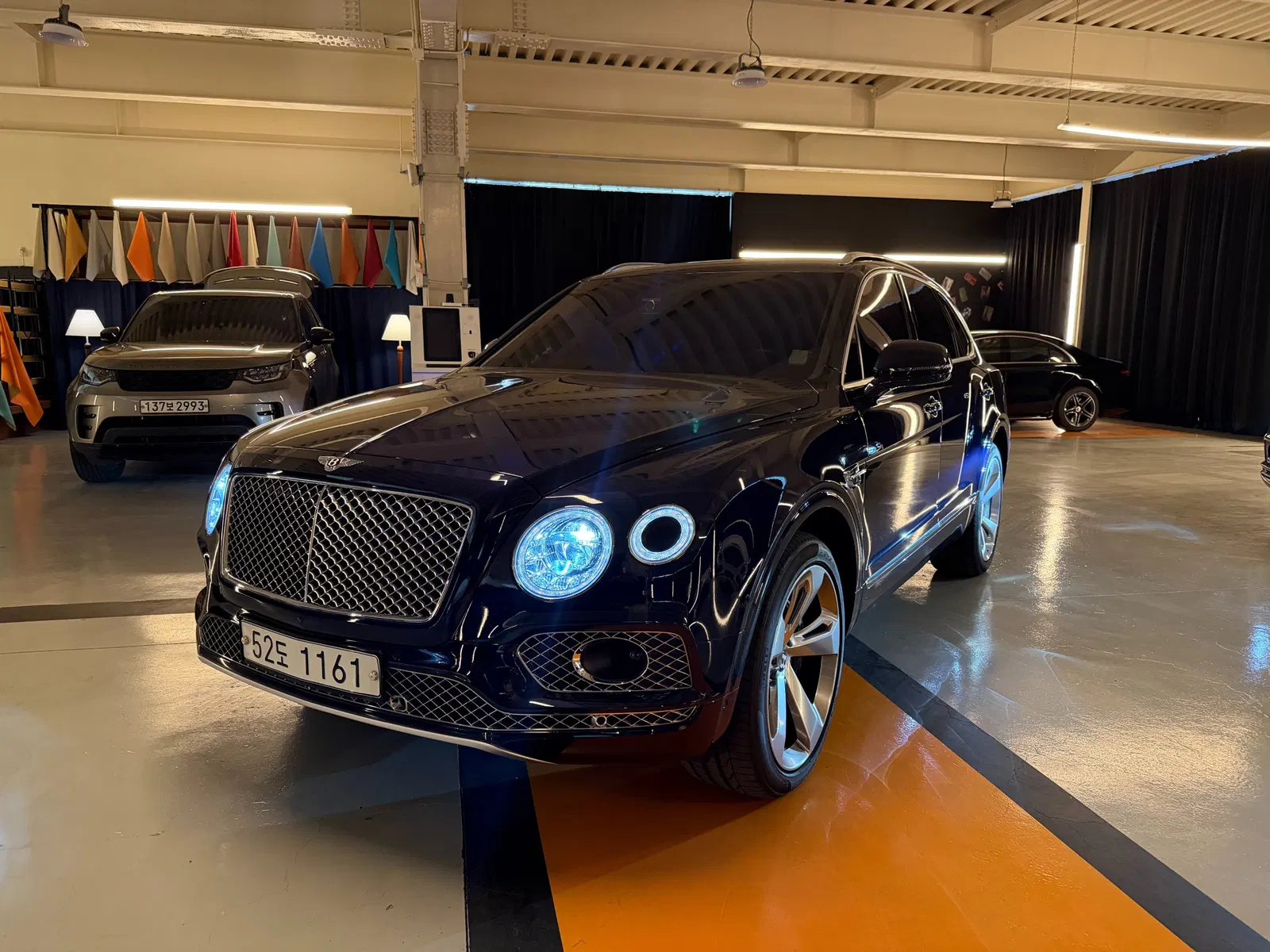 Bentley Bentayga 6.0 W12 2018 — photo 1 sur 25