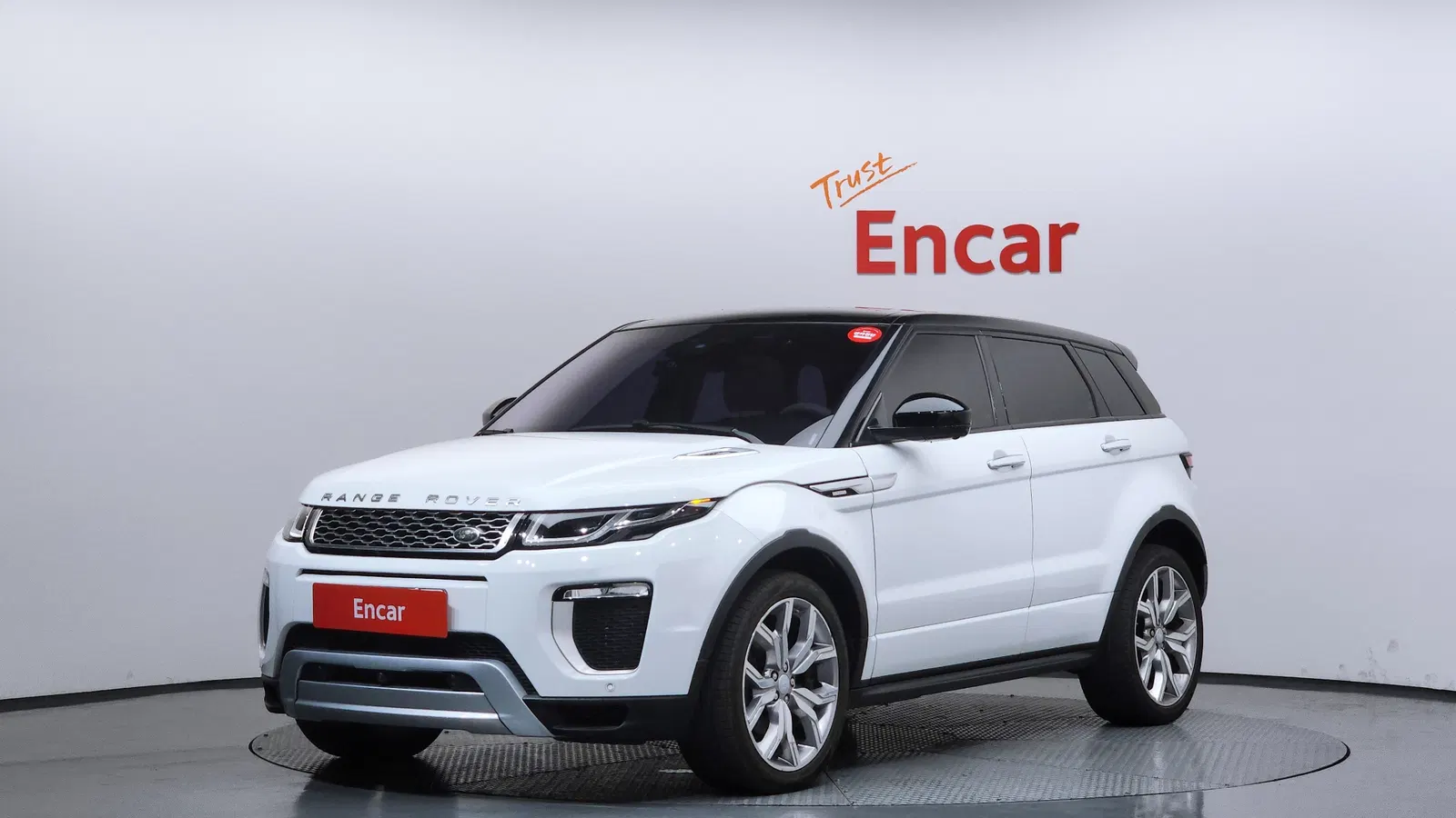 Land Rover Range Rover Evoque 2.0 TD4 AB 2016 — photo 1 sur 26