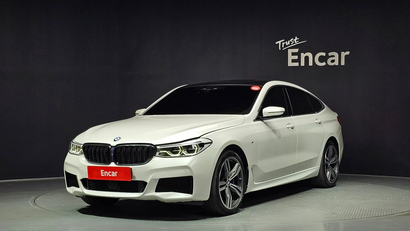 BMW Série 6 GT (G32) 640i xDrive M Sport 2019 — photo 1 sur 26