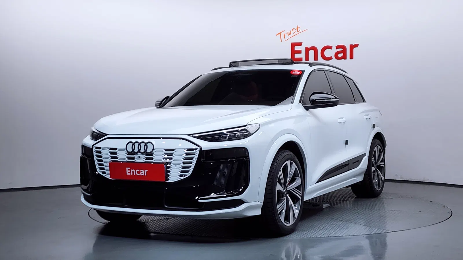 Audi SQ6 e-tron (GF) Quattro 2025 — photo 1 sur 41