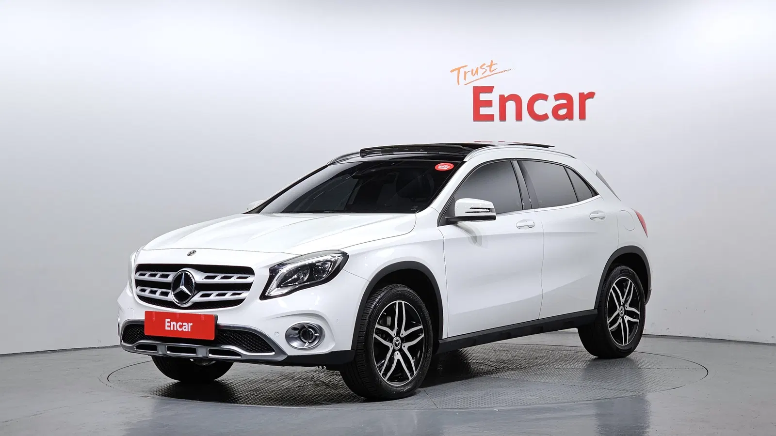 Mercedes-Benz GLA GLA220 (X156) 2019 — photo 1 sur 31