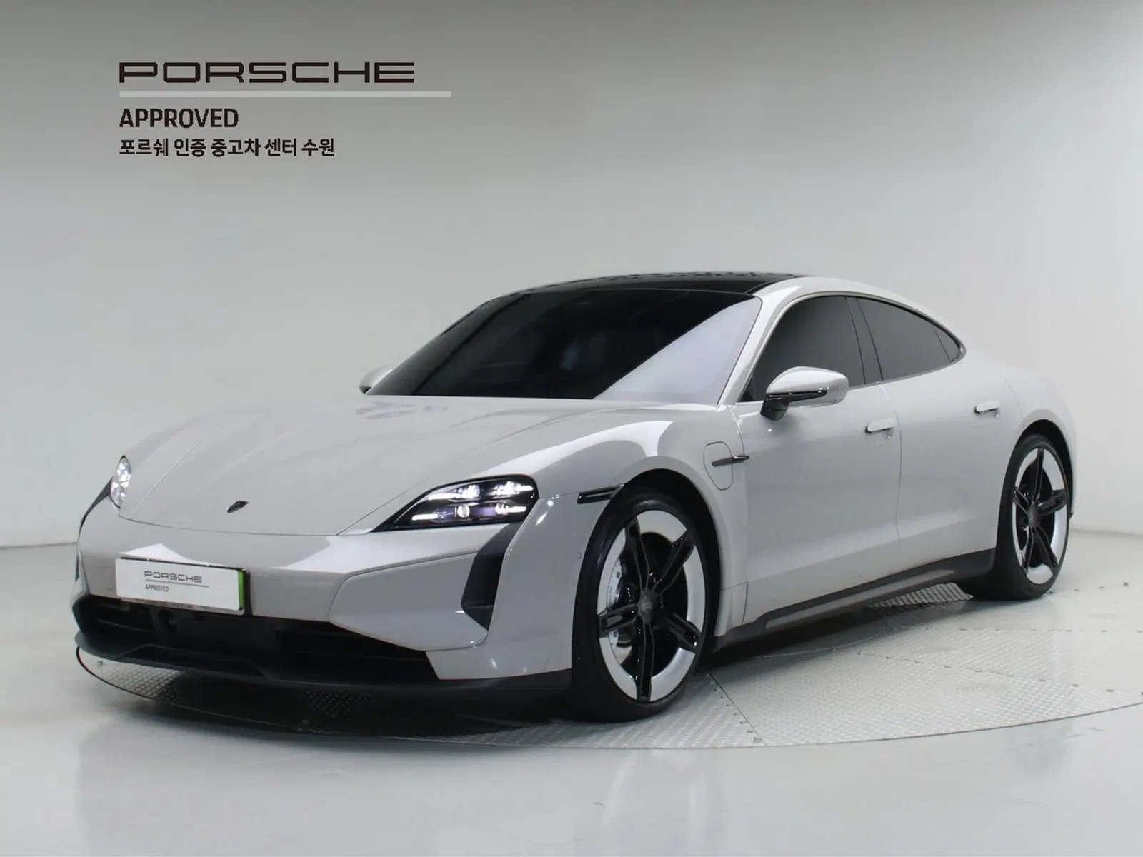 Porsche Taycan Turbo 2025 — photo 1 sur 26