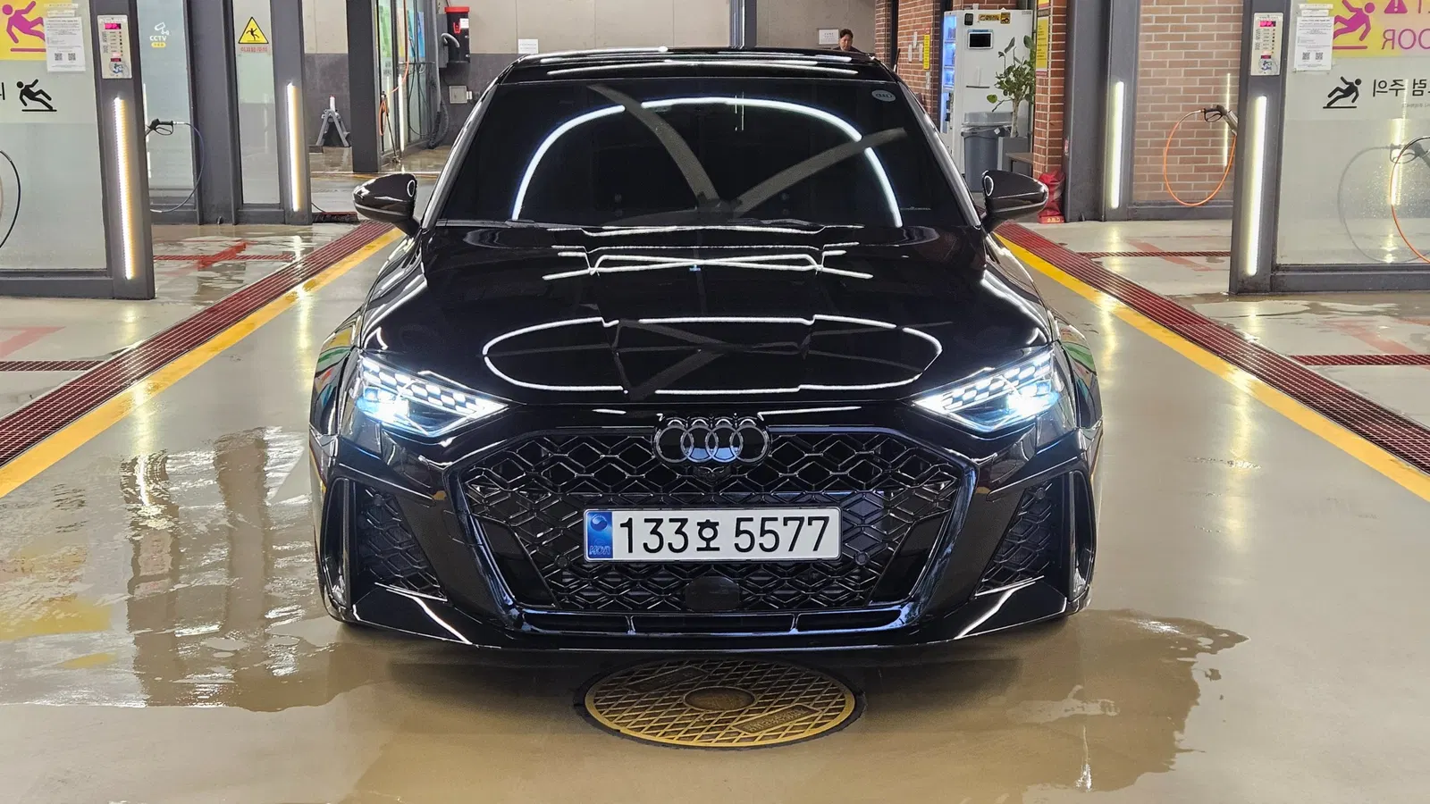 Audi RS3 (8Y) 2.5 TFSI Quattro Carbon Edition 2025 — photo 1 sur 26