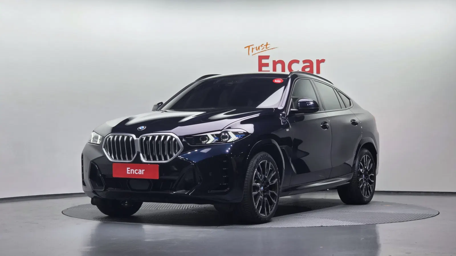 BMW X6 (G06) xDrive40i M Sport 2025 — photo 1 sur 38