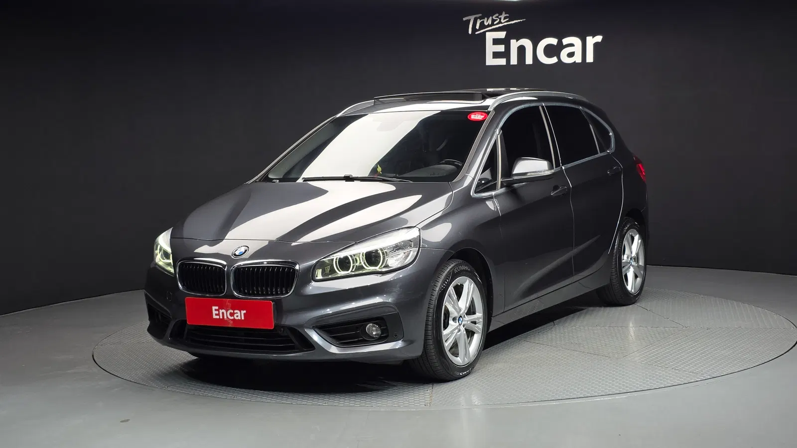 BMW Série 2 Active Tourer (F45) Joy 2016 — photo 1 sur 20