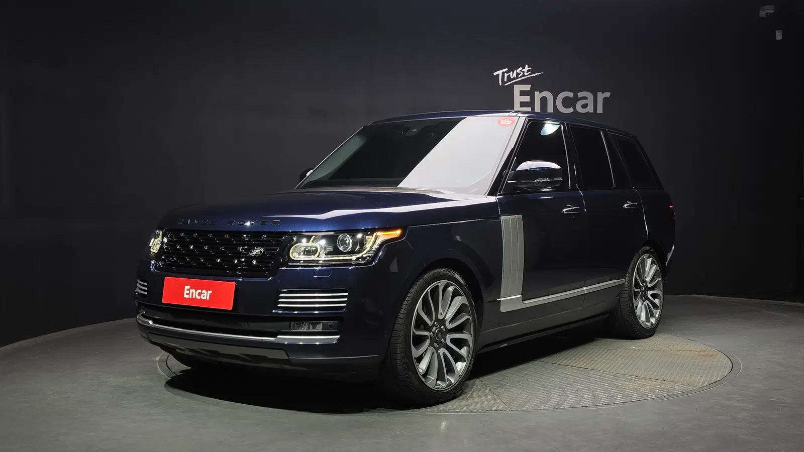 Land Rover Range Rover 4e génération 4.4 SDV8 AB Diesel 2016 — photo 1 sur 20