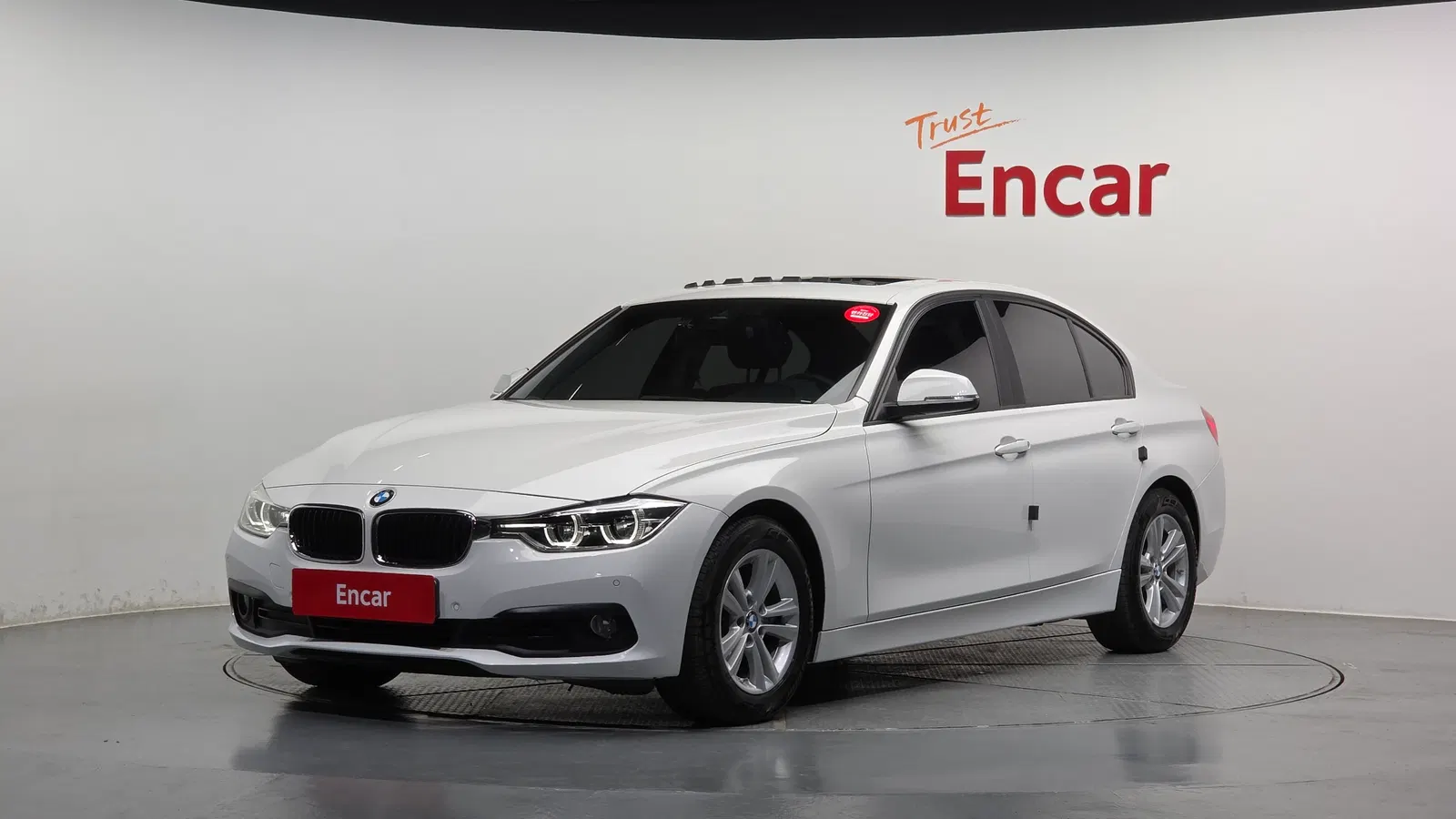 BMW Série 3 (F30) 320d EDEdition 2016 — photo 1 sur 26