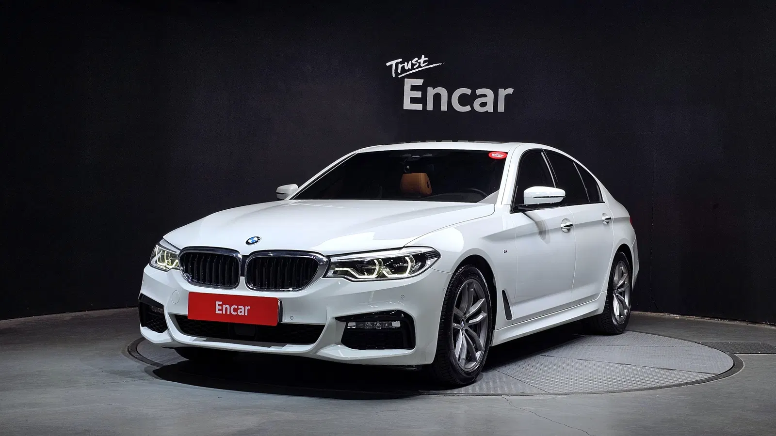 BMW Série 5 (G30) 530i xDrive M Sport 2017 — photo 1 sur 20