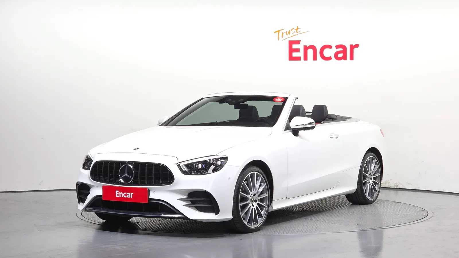 Mercedes-Benz Classe E E450 4MATIC Cabriolet (W213) 2022 — photo 1 sur 20