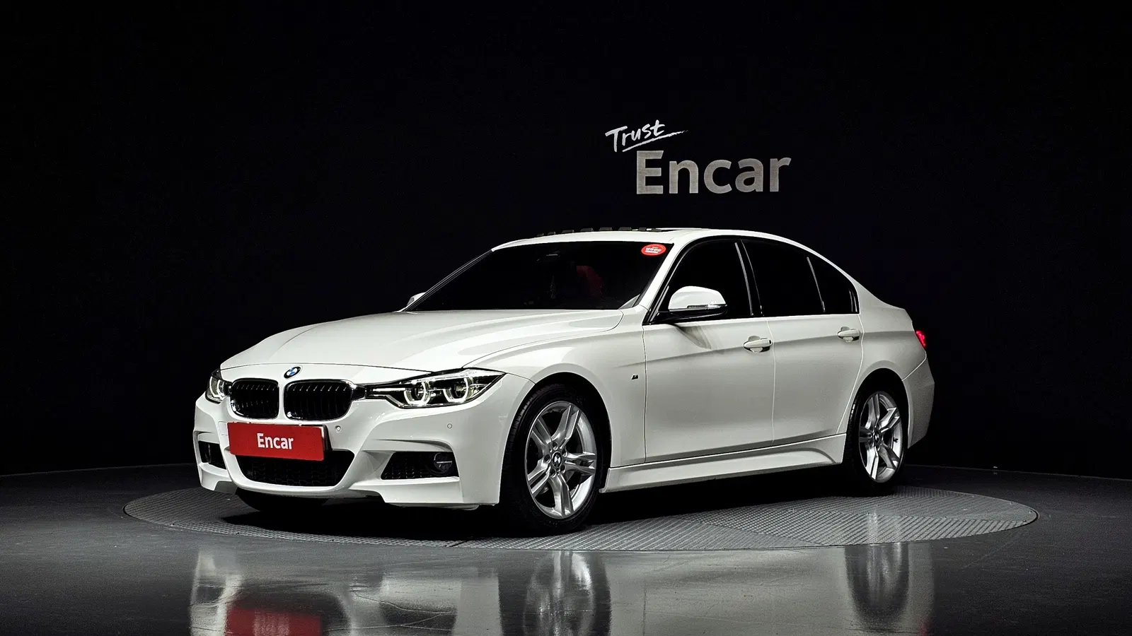 BMW Série 3 (F30) 328i M Sport 2016 — photo 1 sur 20