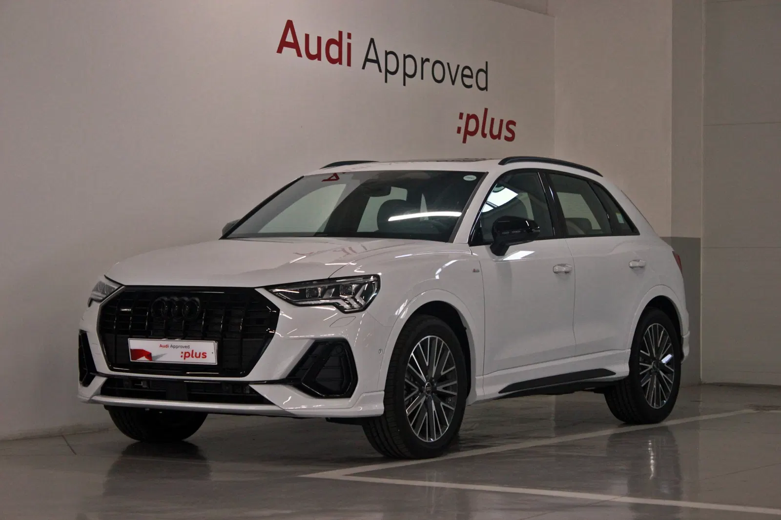 Audi Q3 (F3) 40 TFSI Quattro Premium 2026 — photo 1 sur 26