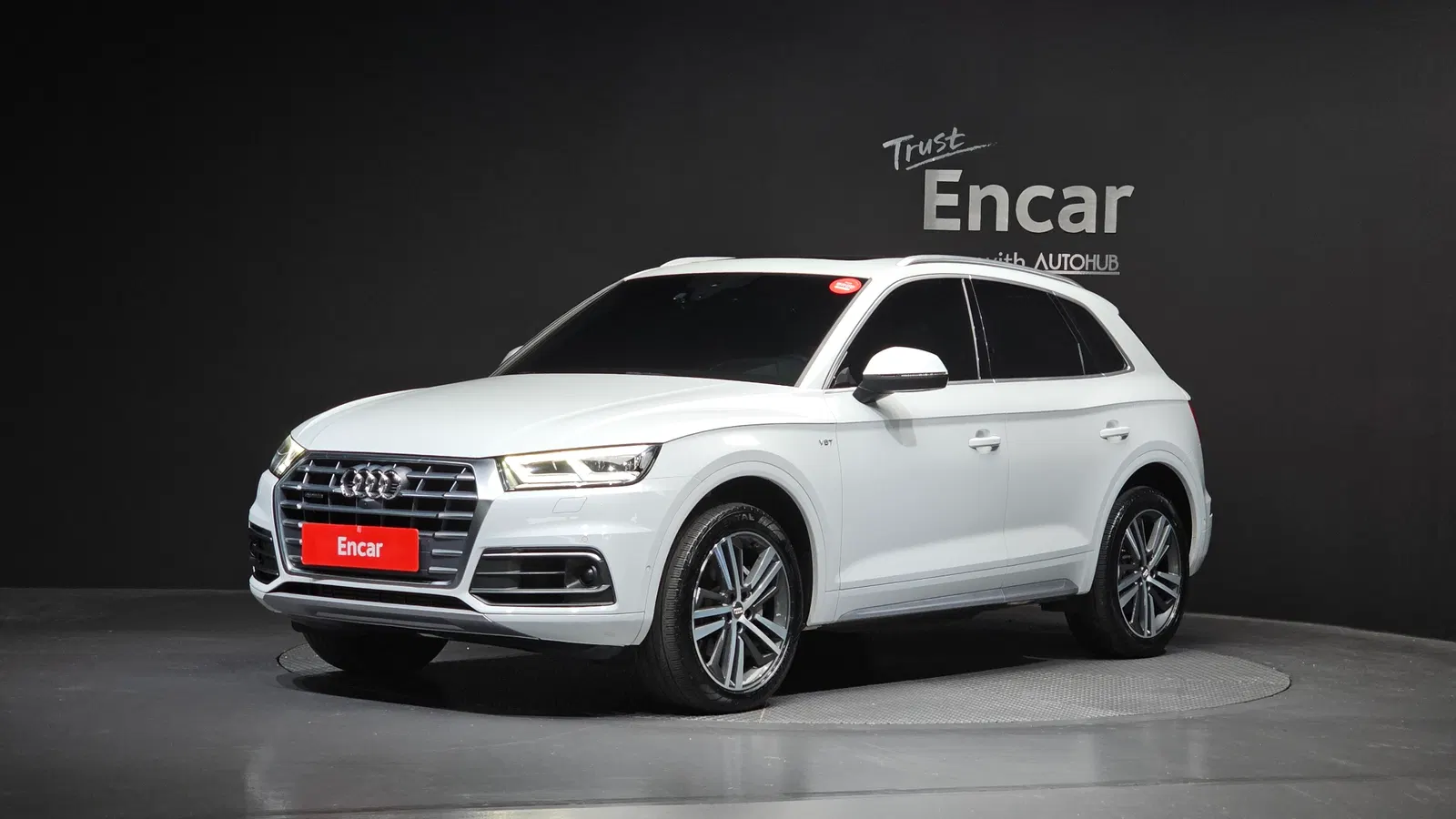 Audi Q5 (FY) 50 TDI Quattro Premium 2020 — photo 1 sur 32