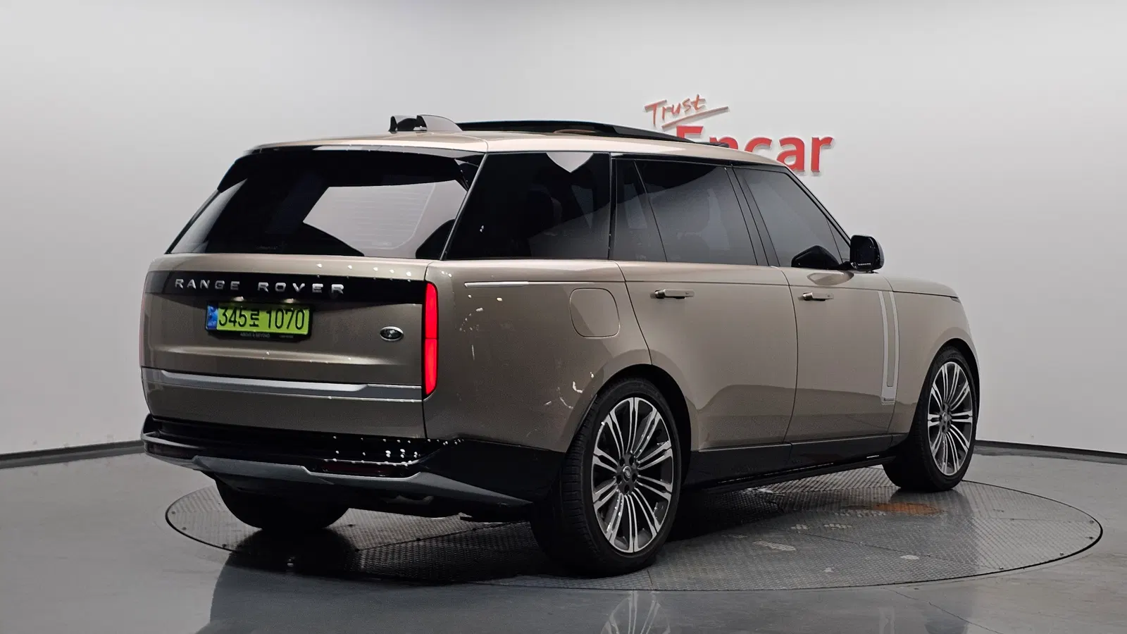 Land Rover Range Rover 5e génération P530 AB LWB 2023 — photo 1 sur 50