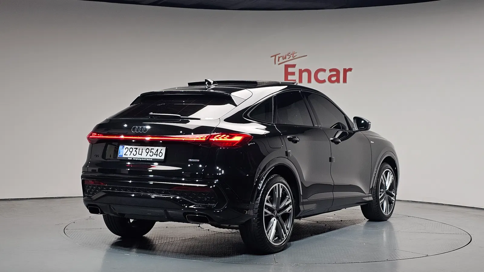 Audi Q5 (80A) 45 TFSI Quattro Sportback S Line Black Edition 2025 — photo 1 sur 37