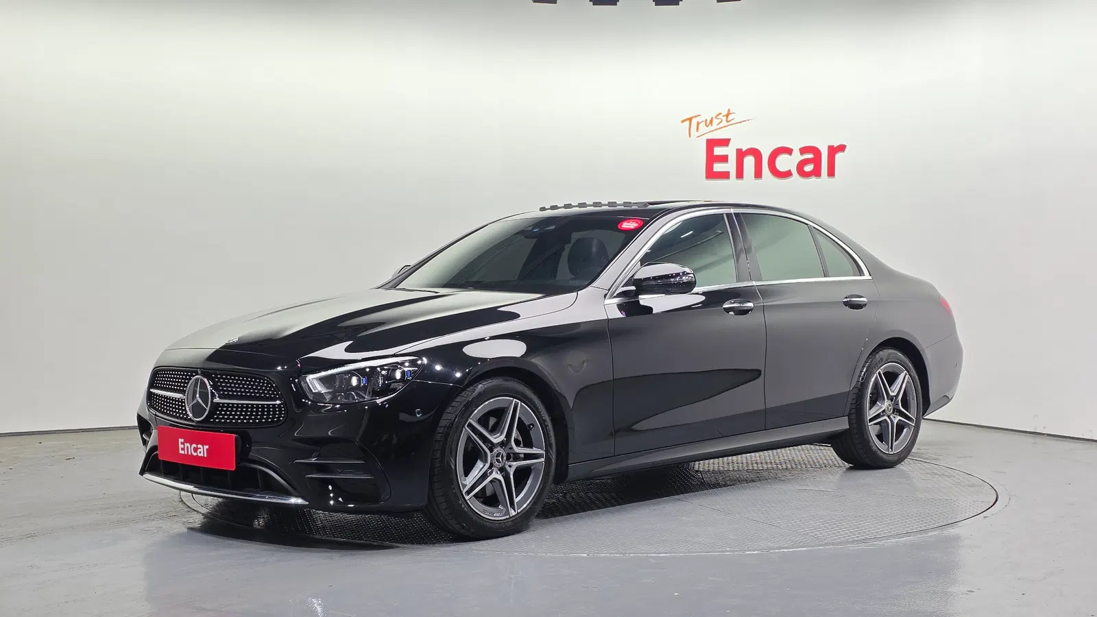 Mercedes-Benz Classe E AMG Line · E250 (W213) 2023 — photo 1 sur 20
