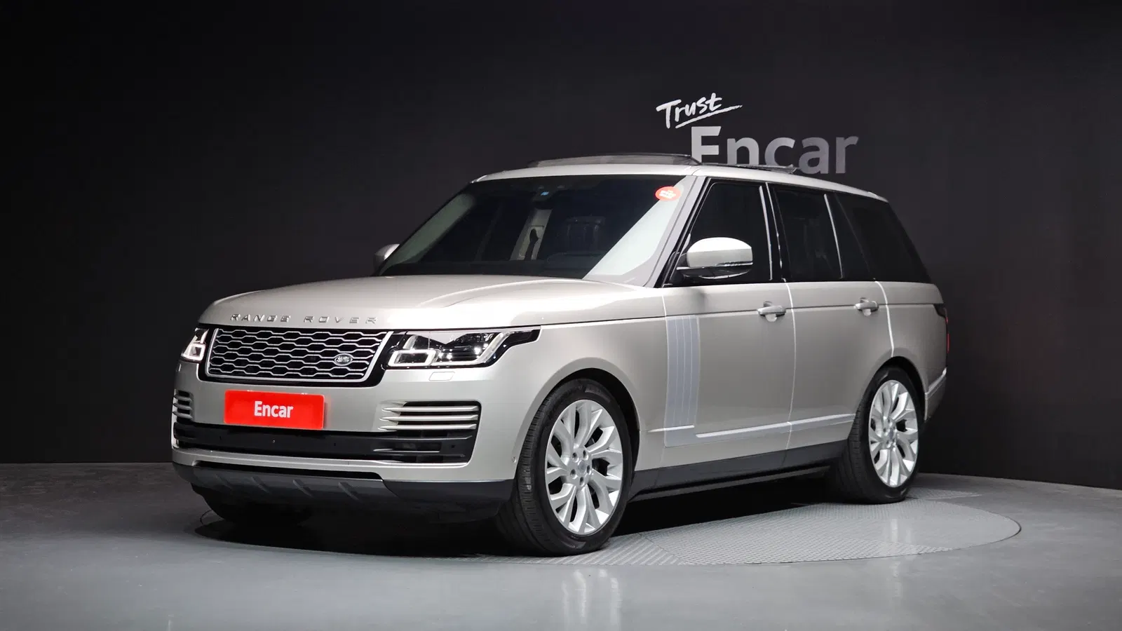 Land Rover Range Rover 4e génération D350 Vogue SE Diesel 2021 — photo 1 sur 32