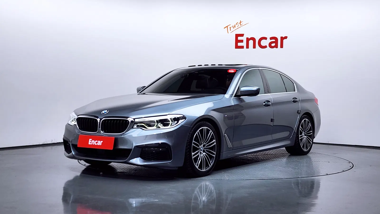 BMW Série 5 (G30) 530i M Sport Plus 2019 — photo 1 sur 33