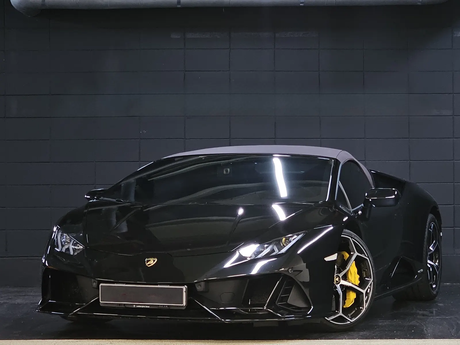 Lamborghini Huracán LP640-4 EVO Spyder 2021 — photo 1 sur 26
