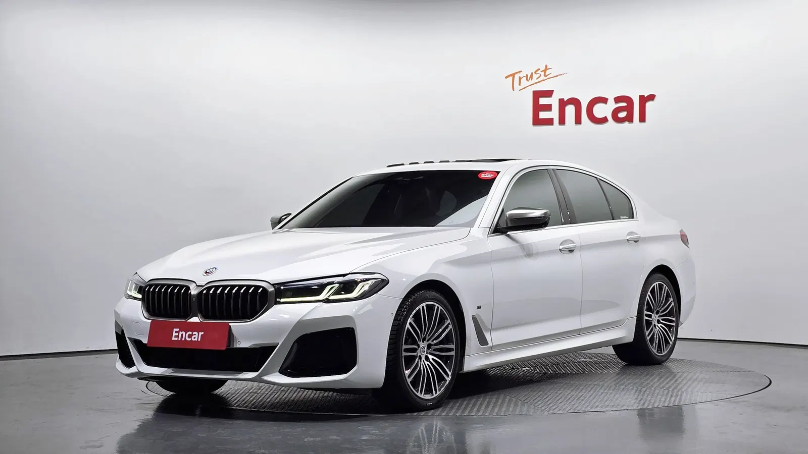 BMW Série 5 (G30) 530i M Sport Plus 2018 — photo 1 sur 36