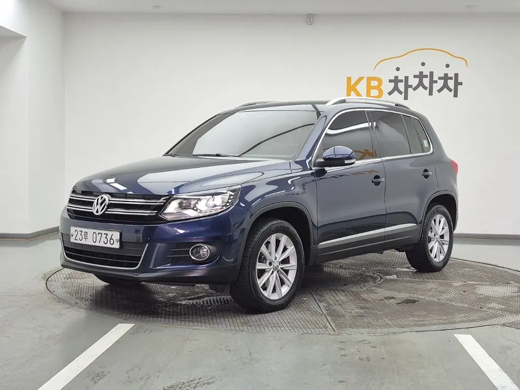 Volkswagen Tiguan 2.0 TDI Comfort 2016 — photo 1 sur 26