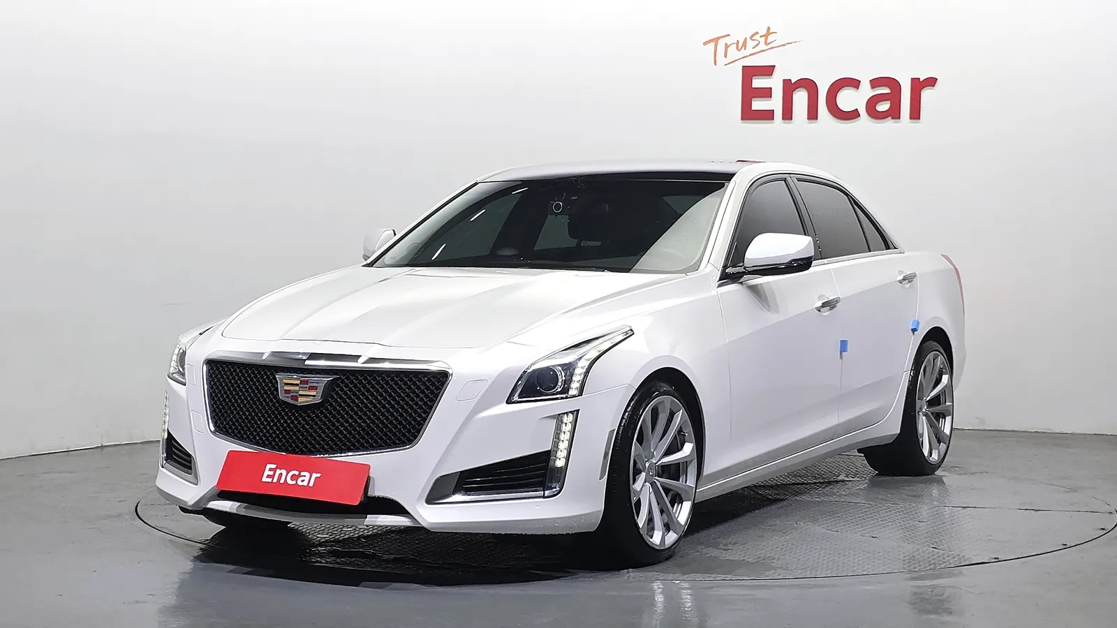 Cadillac CTS 3e génération 2.0 Luxury 2018 — photo 1 sur 20