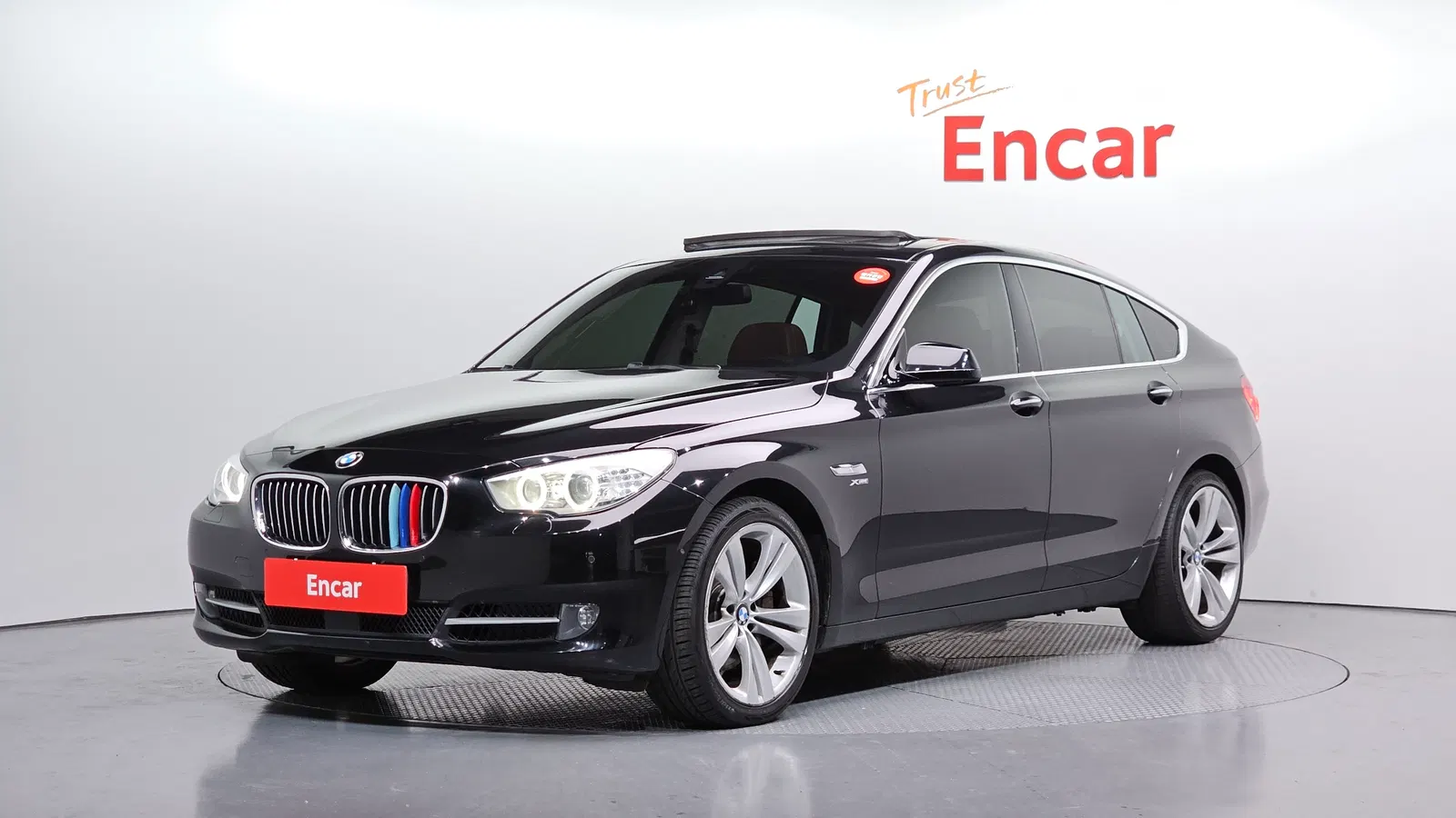 BMW Série 5 GT (F07) GT 30d xDrive Exclusive 2013 — photo 1 sur 20