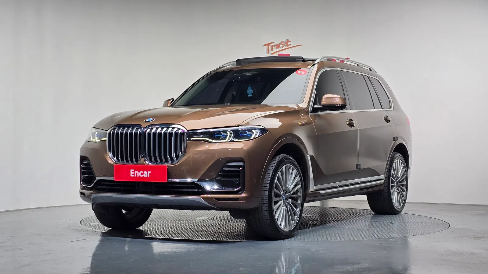 BMW X7 (G07) xDrive 30d Design Pure Excellence 6 places 2020 — photo 1 sur 20