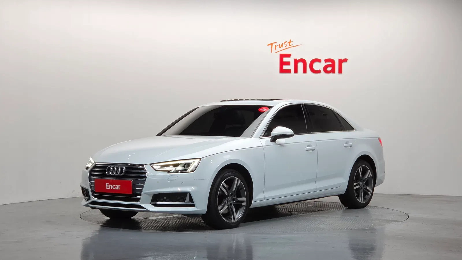 Audi A4 (B9) 40 TFSI Premium 2019 — photo 1 sur 35
