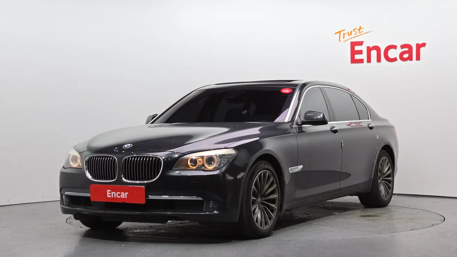 BMW Série 7 (F01) 750Li 2011 — photo 1 sur 20
