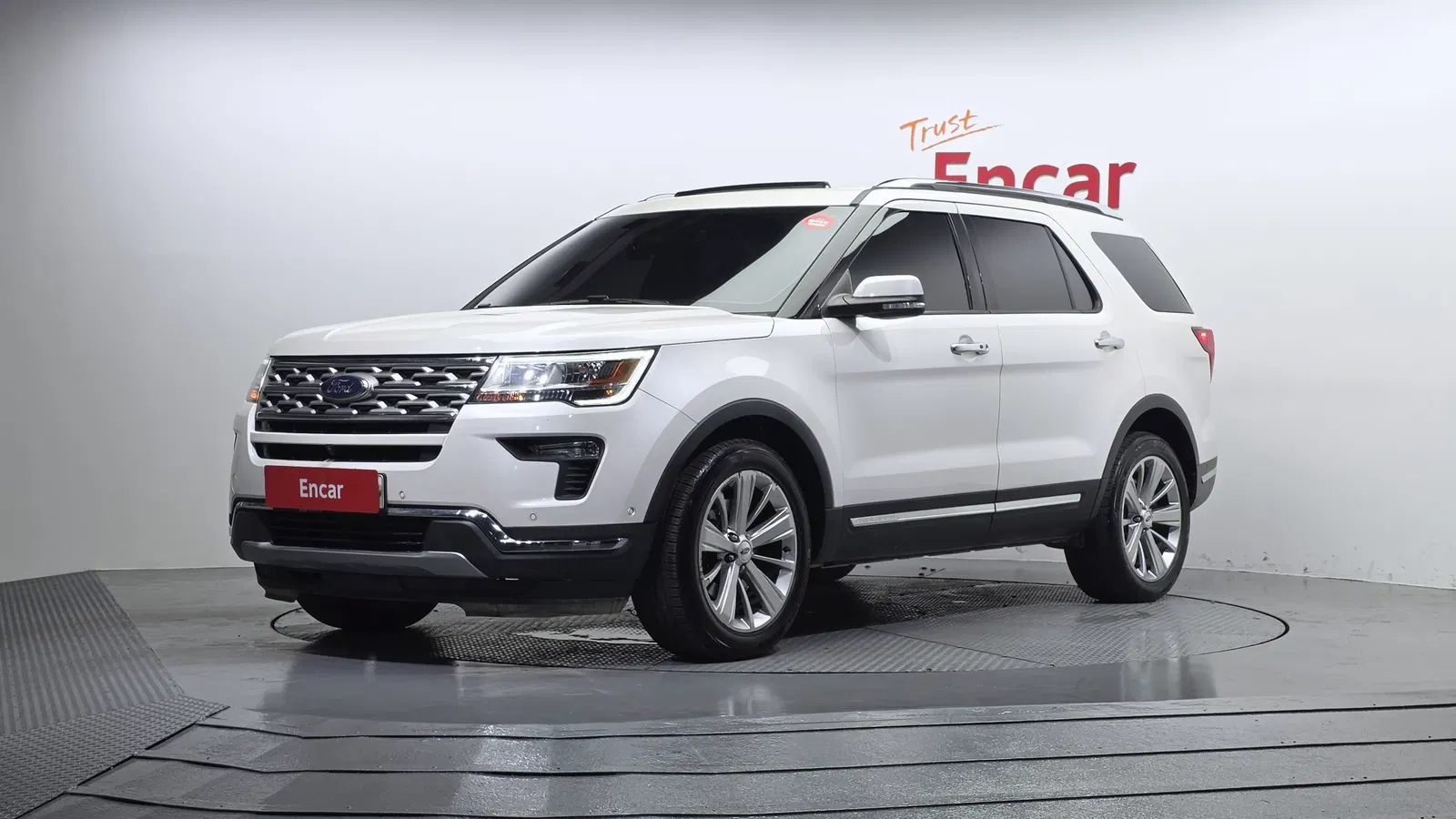 Ford Explorer 2.3 Limited 4WD 2019 — photo 1 sur 20