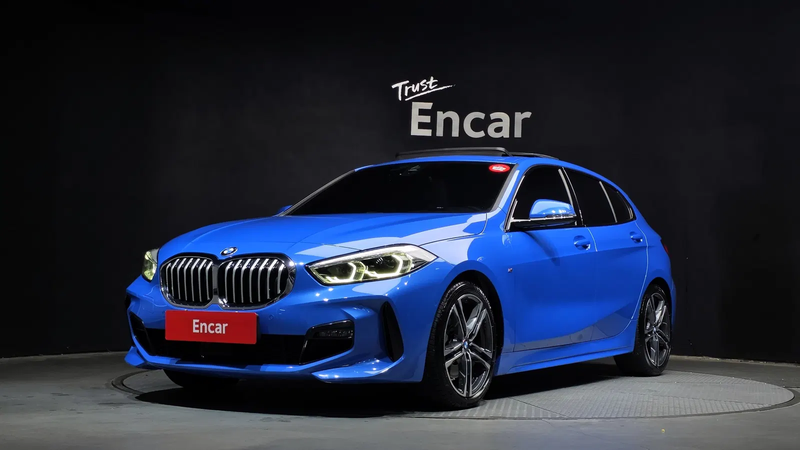 BMW Série 1 (F40) 120i M Sport 2022 — photo 1 sur 30
