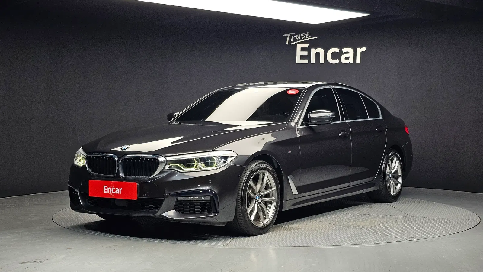 BMW Série 5 (G30) 520d xDrive M Sport Plus 2020 — photo 1 sur 36