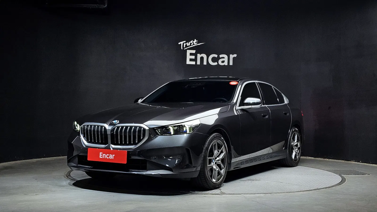 BMW Série 5 (G60) 523d 2025 — photo 1 sur 30