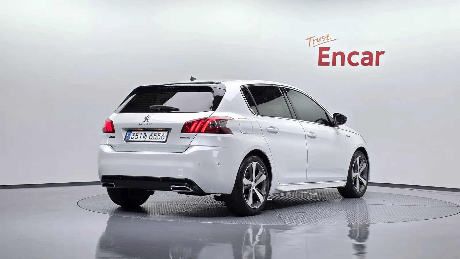 Peugeot 308 2e génération 1.5 BlueHDi GT Line 2019 — photo 1 sur 30