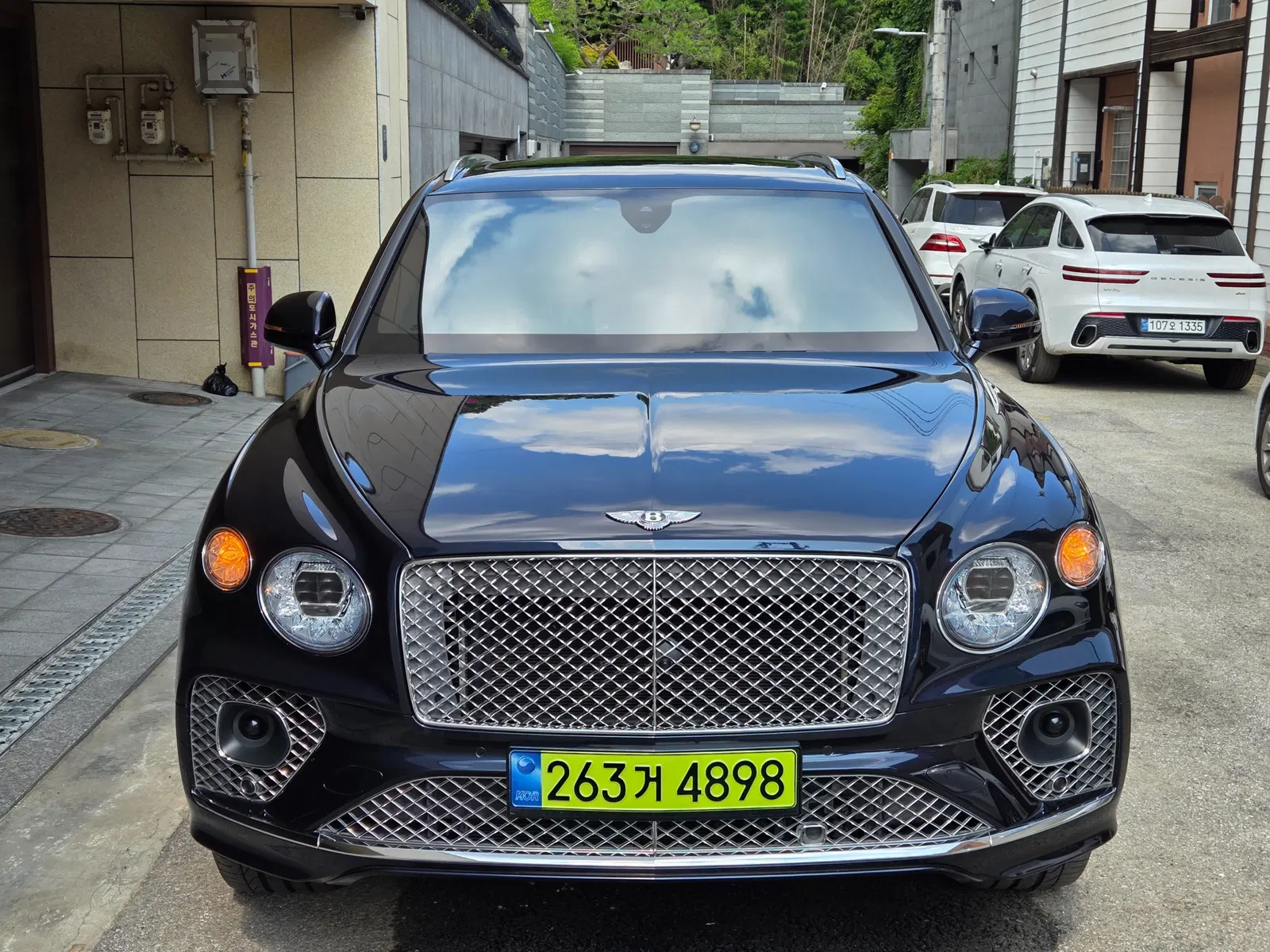 Bentley Bentayga 4.0 V8 2021 — photo 1 sur 26