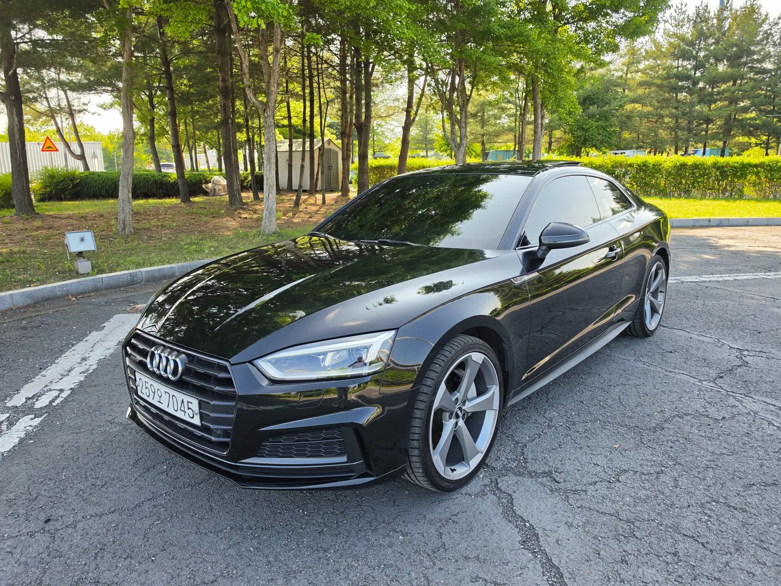 Audi A5 (F5) 45 TFSI Quattro Coupé 2019 — photo 1 sur 23