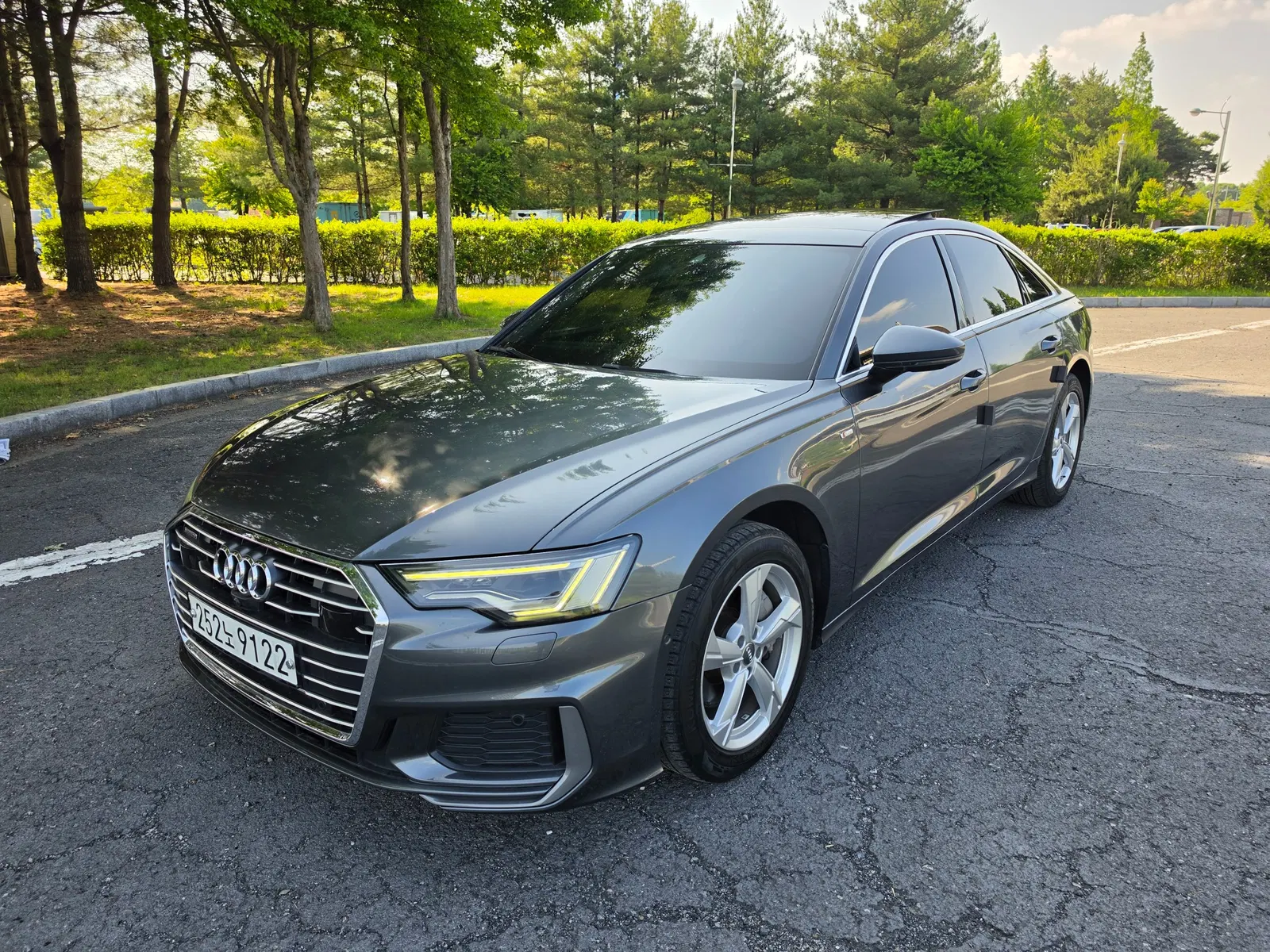Audi A6 (C8) 45 TFSI Quattro 2020 — photo 1 sur 23