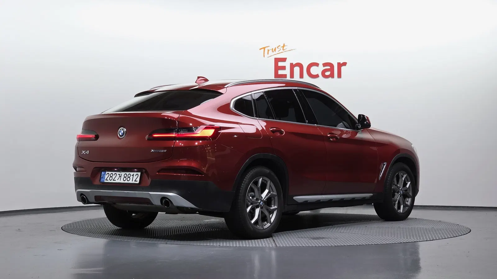 BMW X4 (G02) xDrive20i xLine 2021 — photo 1 sur 33